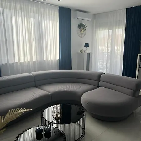 My Place Slavonski Brod Extérieur photo